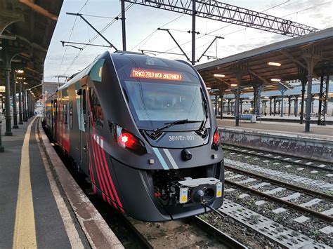 Pociąg hybrydowy na trasie Szczecin-Kołobrzeg - kiedy konkretnie wyjedzie w swój pierwszy kurs?