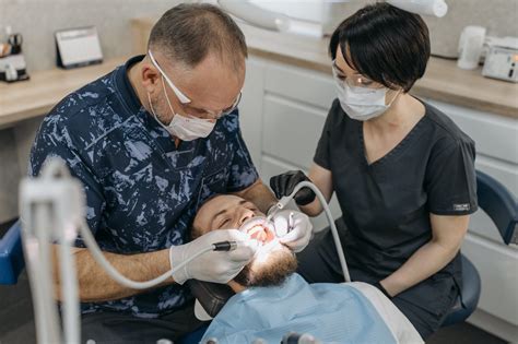 Możesz zapisać się wizytę u stomatologa przeglądając prowadzoną przez nas witrynę internetową! czerwiec 2022