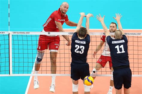 Polska drużyna w siatkówkę odniosła porażkę w finałowym meczu mistrzostw świata z narodową drużyną Włoch rezultatem jeden do trzech!